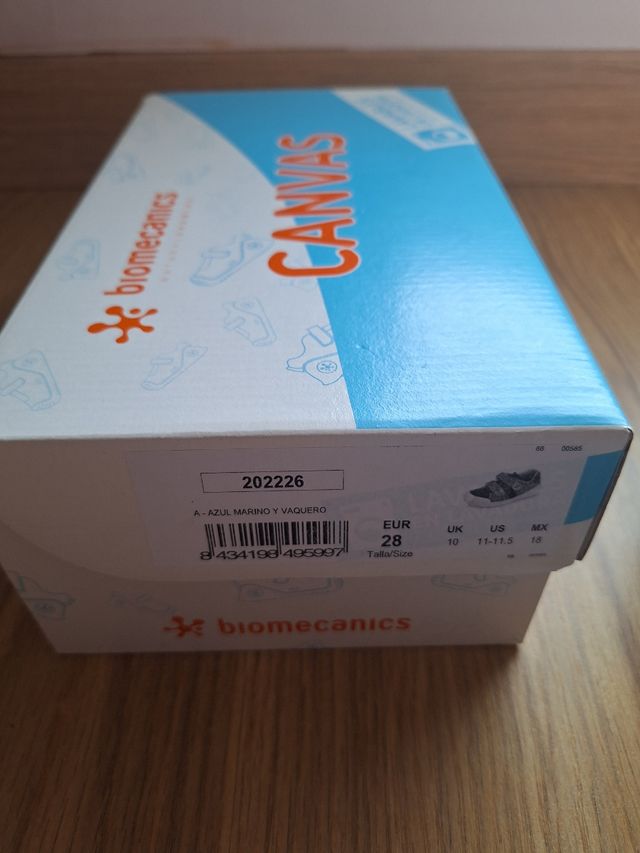 Zapatillas Biomecanics 28