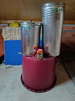 2 depósitos acero inoxidable + cuba PVC