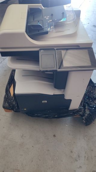 Impresora HP LaserJet Enterprise M725DN MFP 