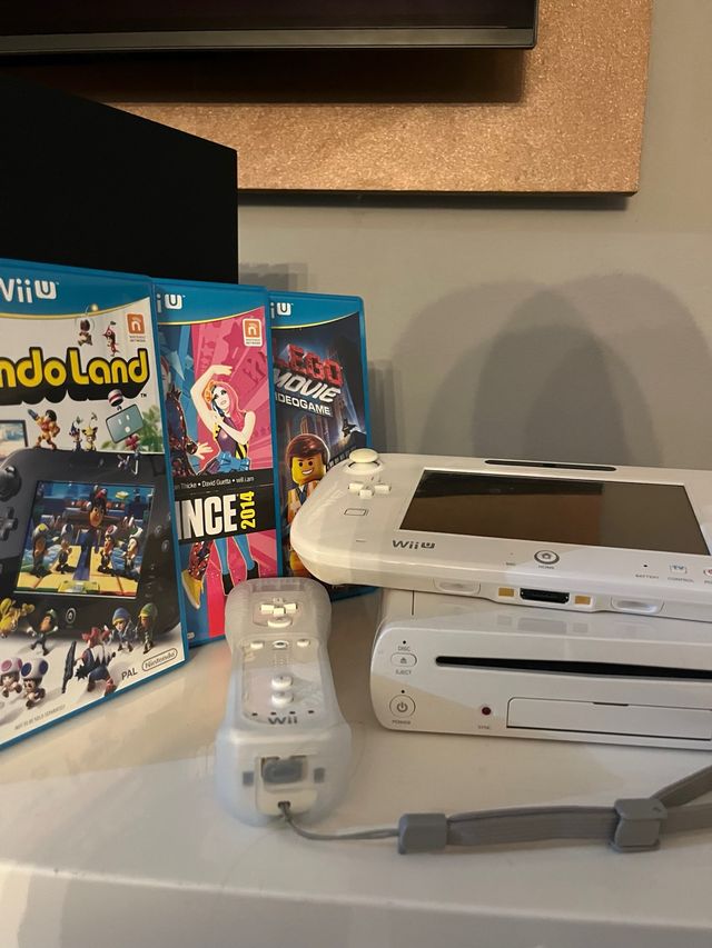 Nintendo Wii U bianca + 3 giochi 