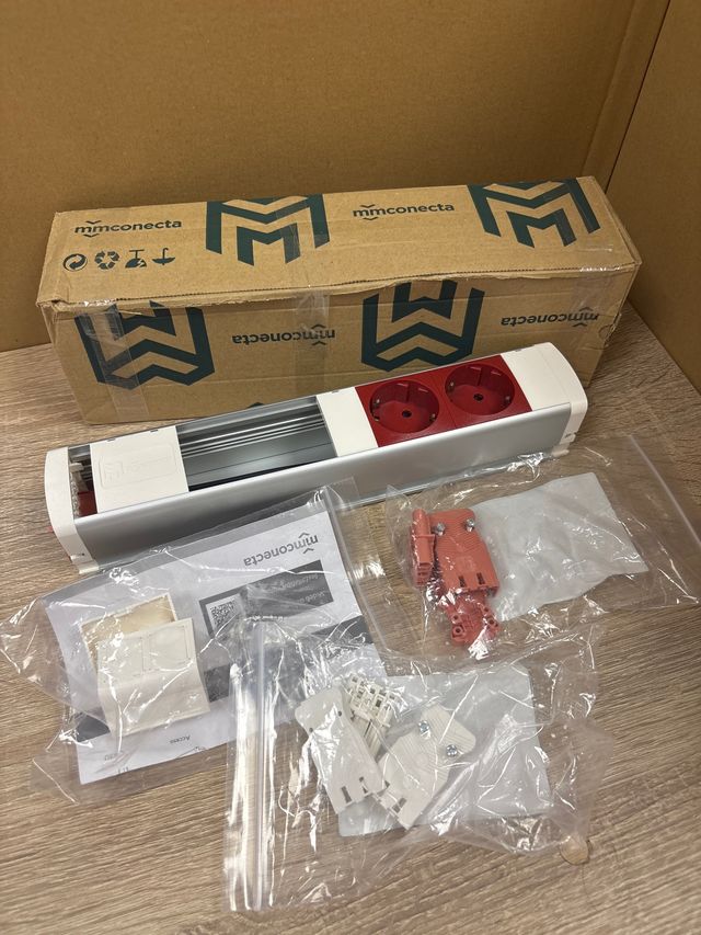 Regleta Easyblock 2 Schuko roja