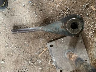 Husillo y chicharra lagar - Elevador antiguo