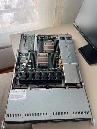 Servidor Supermicro SuperServer 6017R-WRF