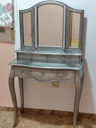 Tocador Gris con Espejo Triple