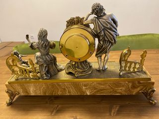 Reloj mesa vintage bronce figuras