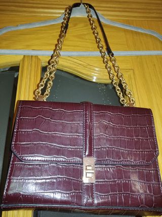 Bolso Mango cadena - color chocolate 