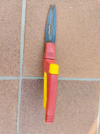 Tijeras Wolf-Garten cortacésped