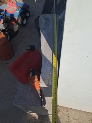 Lavabo antiguo de piedra