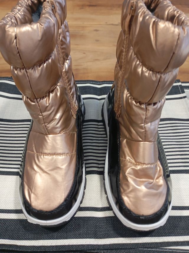Botas Nieve Niña Doradas