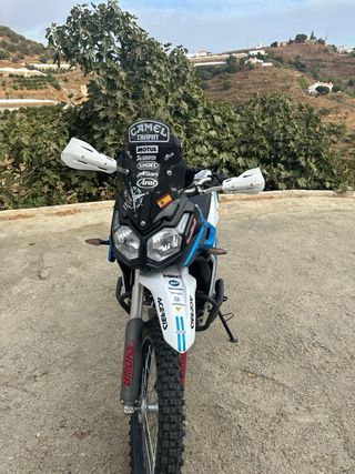 VOGE 300 Rally - Moto de aventura