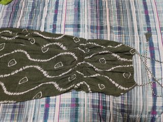 Vestido Stradivarius - Verde Oliva - Talla M