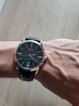 Reloj Hugo Boss Negro - Elegante