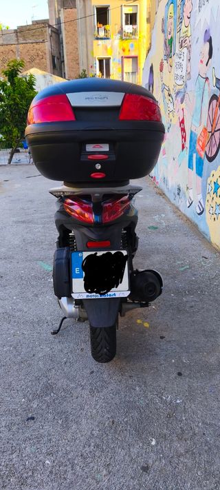 Piaggio Medley 125 ABS - Scooter