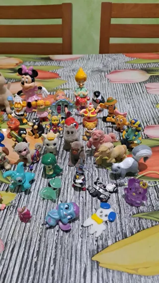 Collezione statuette giocattolo