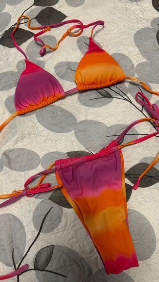 Bikini multicolor degradado