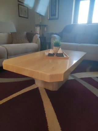 Mesa centro mármol travertino.

