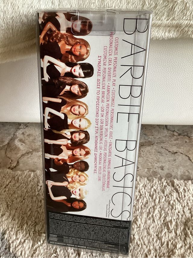 Barbie Basics #06-001