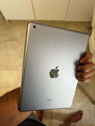 iPad Air 1ª Gen 16GB WiFi + Funda