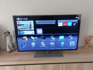 TV Samsung 46" Smart TV. Modelo UE46D6500