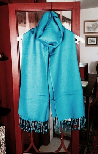 Chal o fular turquesa de algodón