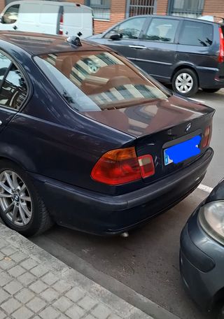 BMW Serie 3 1998 320d