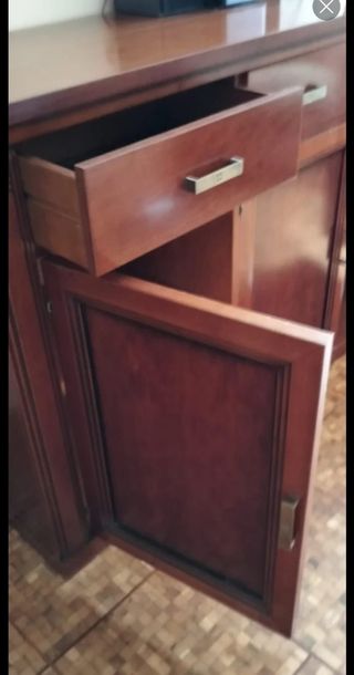 Aparador madera marrón