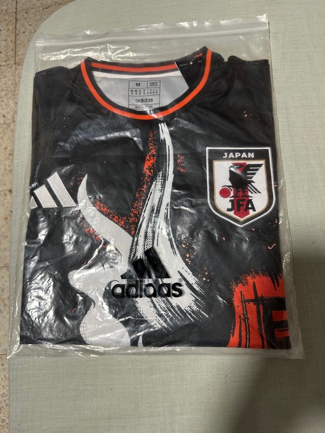 Camiseta Japón Adidas M - Oni & Dragón