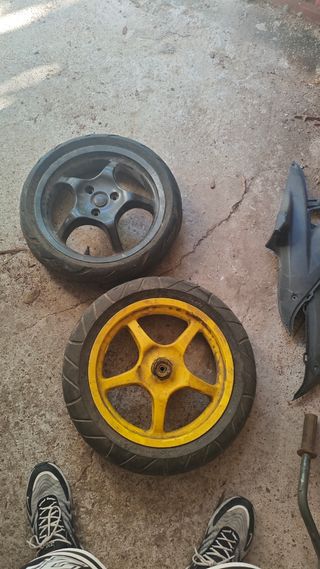 Llantas de Yamaha aerox