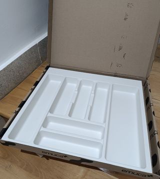 Cubertero plástico blanco