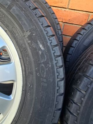 Llantas 15" VW Multivan T4 - Michelin