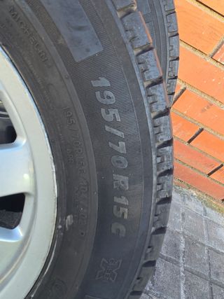 Llantas 15" VW Multivan T4 - Michelin