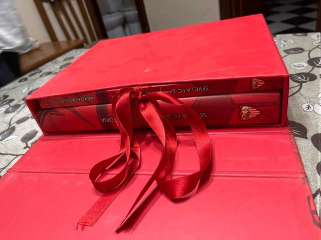 Sevilla FC cien años de historia libro oficial