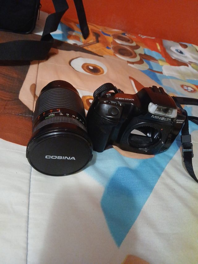 Minolta Dynax 300si - Cámara analógica