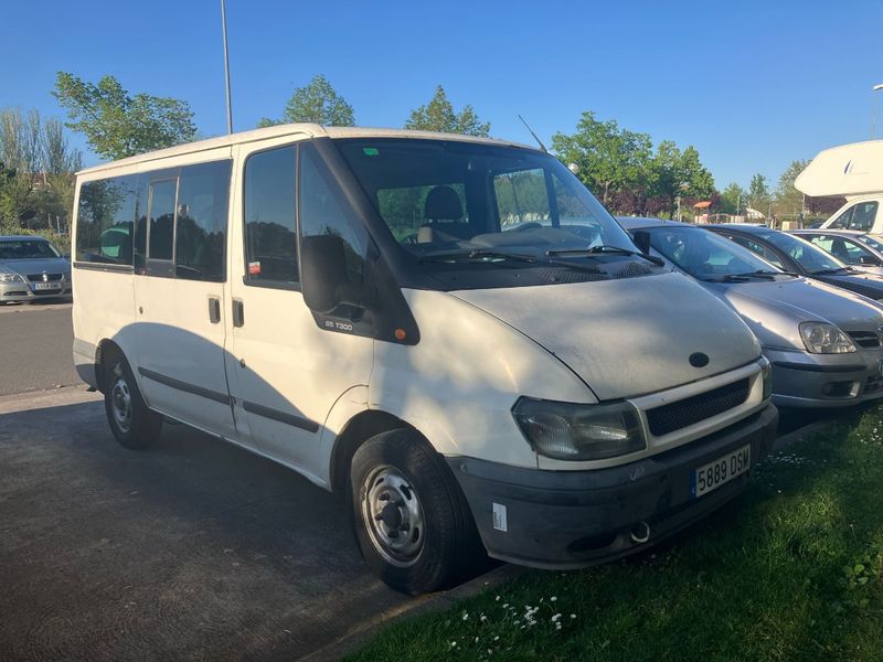 Ford Transit 2005 - foto 1