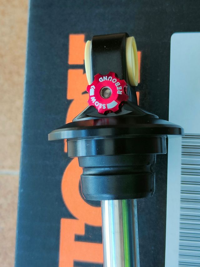 Amortiguador Fox Factory DHX TRUNNION 205x62.5mm