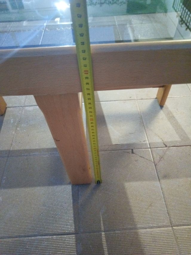 Mesa centro cristal madera