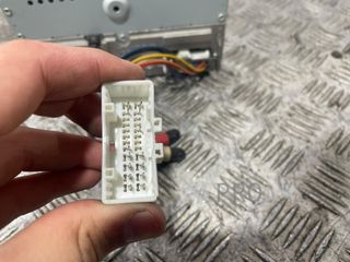 SISTEMA AUDIO / RADIO CD KIA RIO (JB)