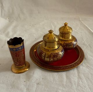 Salero, pimentero,palillero y bandeja mesa vintage