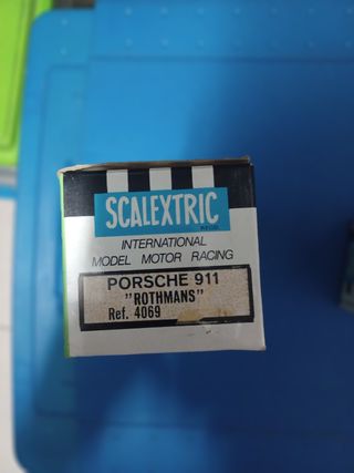 Scalextric Porsche 911 Rothmans