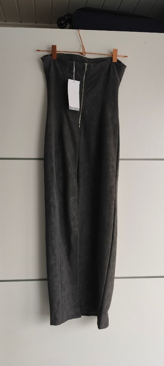 Vestido midi Bershka gris