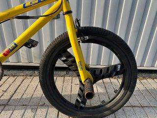 Bicicleta GT Air BMX - Llantas exclusivas