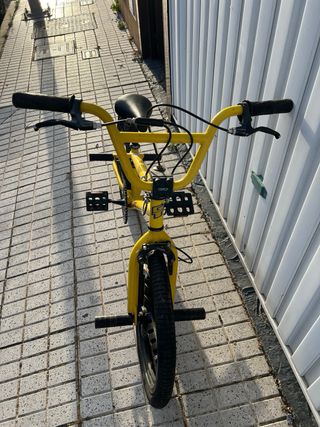 Bicicleta GT Air BMX - Llantas exclusivas