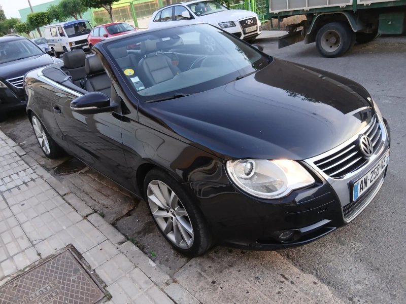 Volkswagen Eos 2010 - foto 1