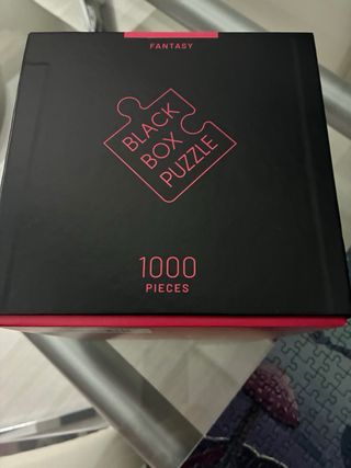 Puzzle 1000 piezas Black Box