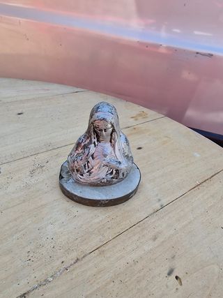 Virgen María - Estatuilla