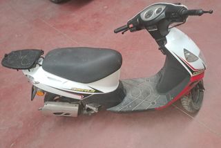 Daelim Cordi 50cc - Scooter