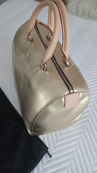 Bolso Purificación García dorado