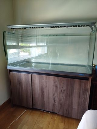 Acuario panorámico  280L con mueble y