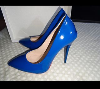 Stiletto's Meilly Ocean T.38