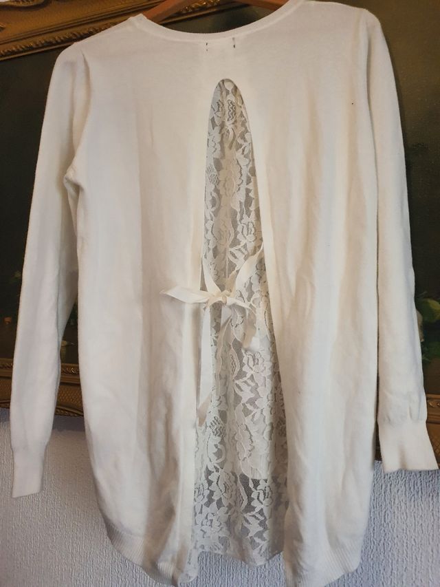 Jersey blanco con encaje